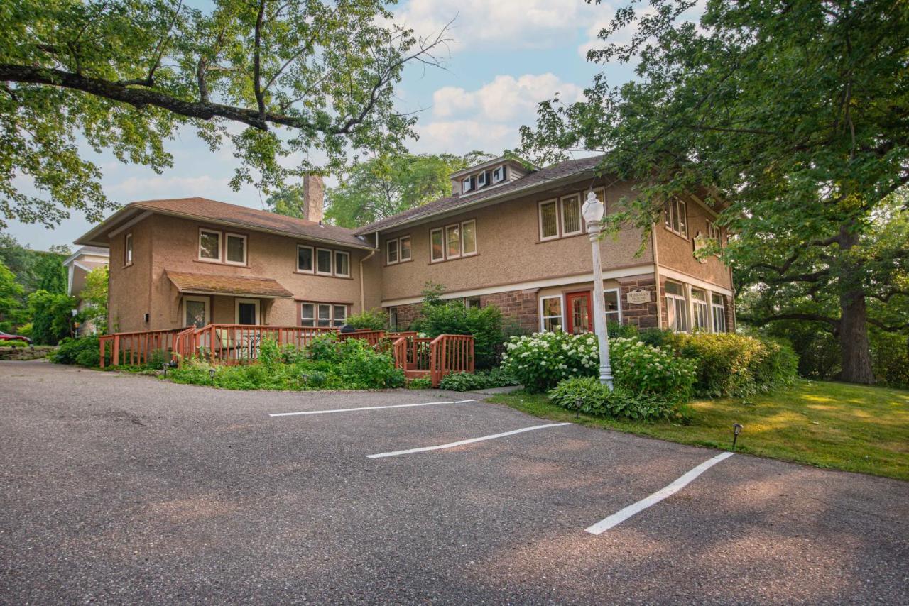 White Rose Inns & Motel Wisconsin Dells Ngoại thất bức ảnh
