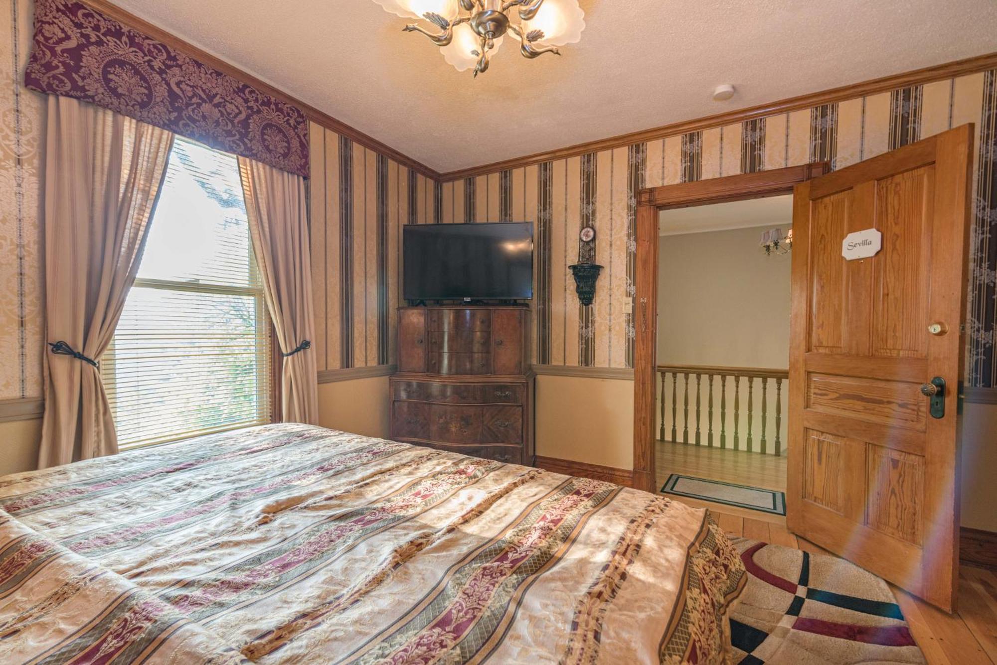 White Rose Inns & Motel Wisconsin Dells Ngoại thất bức ảnh