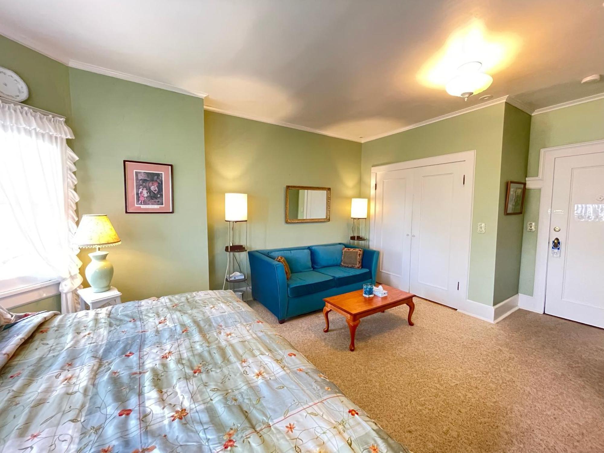 White Rose Inns & Motel Wisconsin Dells Phòng bức ảnh